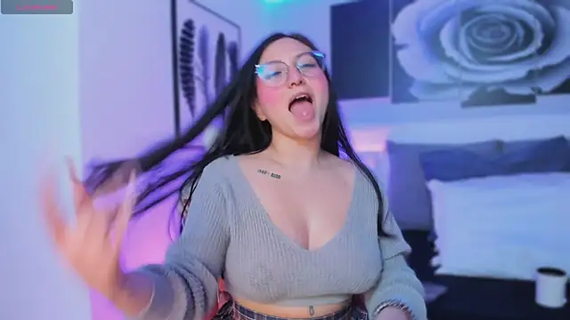 lucy neil online show from 03.19.25