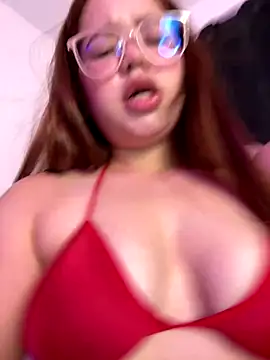 Lucyklein2022 online show from 10.05.25