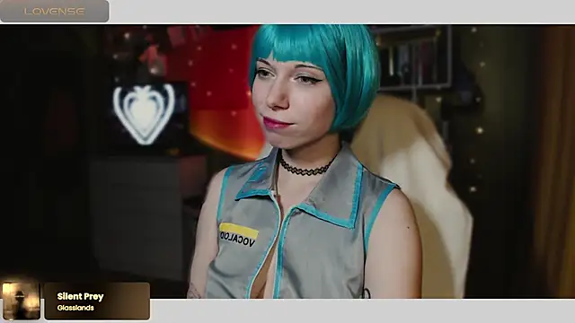 Snapshot of freya_sunny chatting on 01.08.25 freya sunny online show from 01.08.25