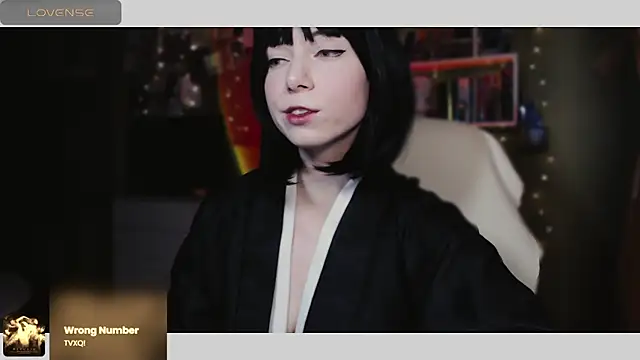 Snapshot of freya_sunny chatting on 02.16.25 freya sunny online show from 02.16.25