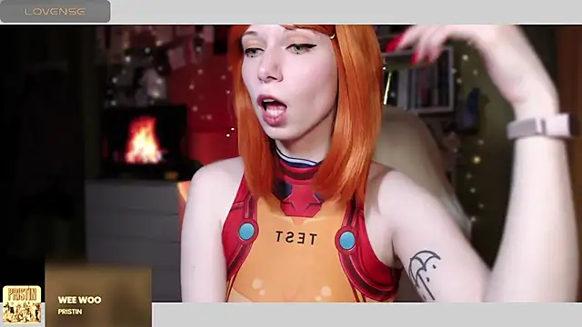 Snapshot of freya_sunny chatting on 03.03.25 freya sunny online show from 03.03.25