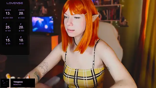 Snapshot of freya_sunny chatting on 09.13.25 freya sunny online show from 09.13.25