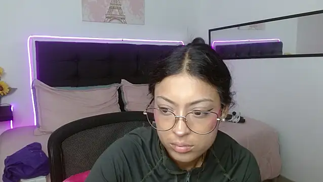 vaness weet online show from 02.18.26