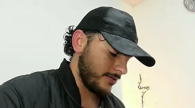 tuyo1995 online show from 01.11.25