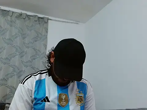 tuyo1995 online show from 09.21.25