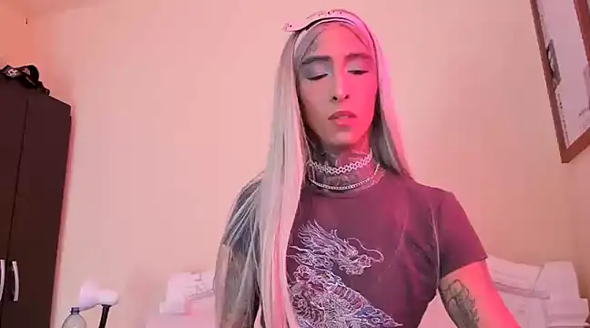 drippyorlovee online show from 01.11.25