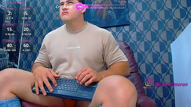 Snapshot of Leonsmoron chatting on 06.23.26 Leonsmoron online show from 06.23.26