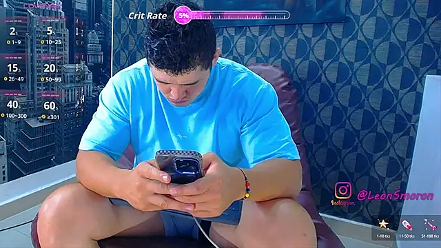 Snapshot of Leonsmoron chatting on 08.07.26 Leonsmoron online show from 08.07.26
