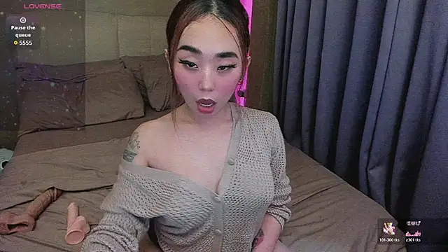 MissAyaCollins online show from 02.26.26