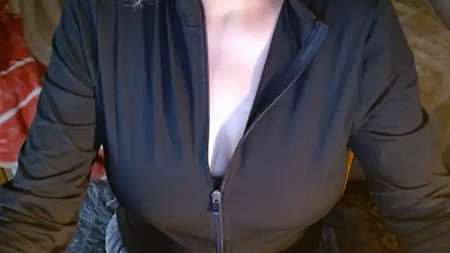 Snapshot of MysteryLadyxXx chatting on 05.11.26 MysteryLadyxXx online show from 05.11.26