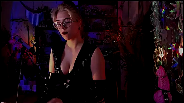 Scarlett Wanner online show from 12.09.24