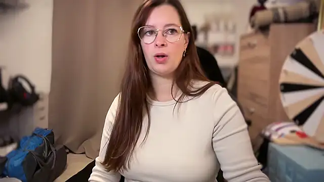 Amai Live online show from 10.06.25