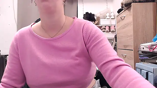 Amai Live online show from 11.07.25