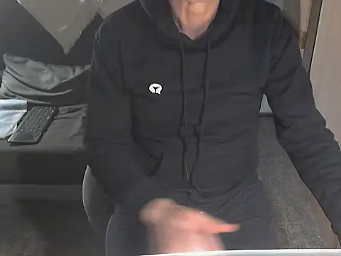 kiam471 online show from 12.04.24