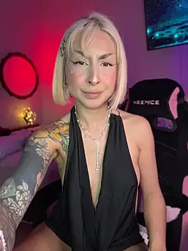 Cinamoonn online show from 05.12.26
