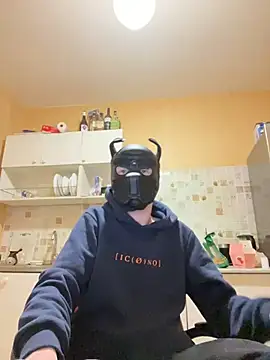 Snapshot of semen_keeper chatting on 12.18.24 semen keeper online show from 12.18.24