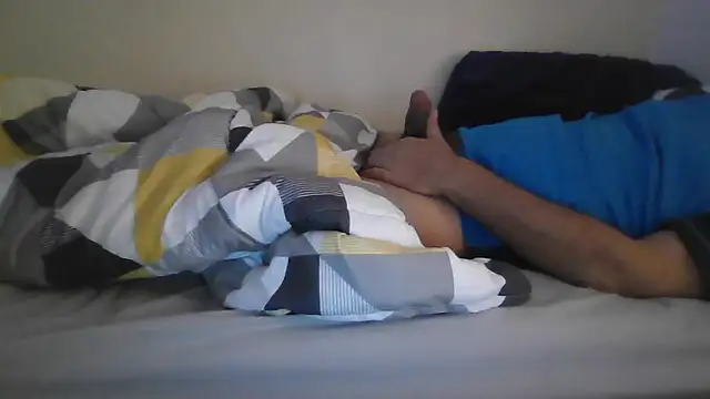 Snapshot of 5ar5rooooov chatting on 11.10.25 5ar5rooooov online show from 11.10.25