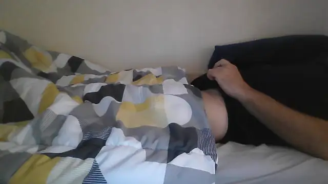 Snapshot of 5ar5rooooov chatting on 11.18.25 5ar5rooooov online show from 11.18.25