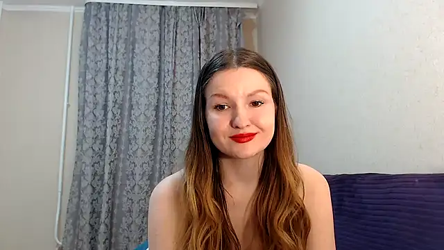 Snapshot of SecretWithJessie chatting on 12.14.24 SecretWithJessie online show from 12.14.24