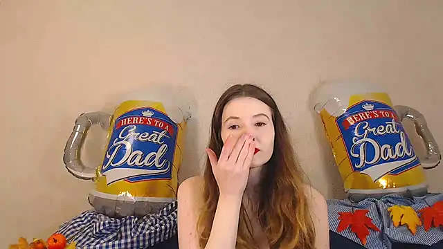 Snapshot of SecretWithJessie chatting on 09.29.25 SecretWithJessie online show from 09.29.25