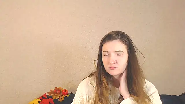 Snapshot of SecretWithJessie chatting on 10.13.25 SecretWithJessie online show from 10.13.25