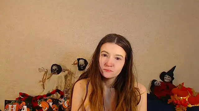 Snapshot of SecretWithJessie chatting on 10.15.25 SecretWithJessie online show from 10.15.25