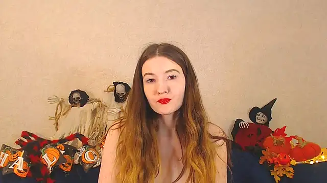 Snapshot of SecretWithJessie chatting on 10.16.25 SecretWithJessie online show from 10.16.25