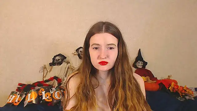 Snapshot of SecretWithJessie chatting on 10.21.25 SecretWithJessie online show from 10.21.25