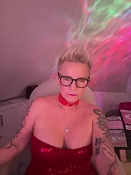 German Milf online show from 12.02.25