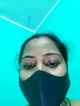 Snapshot of Shristiprakash0 chatting on 12.21.24 Shristiprakash0 online show from 12.21.24