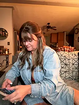 cowgirlc online show from 11.13.25