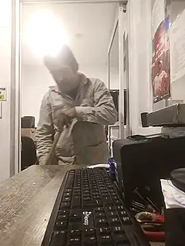 Snapshot of sagrado_1989 chatting on 01.19.26 sagrado 1989 online show from 01.19.26