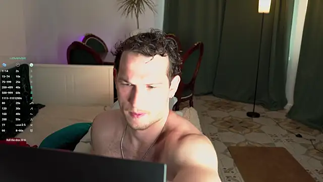 Snapshot of VIktorSecret chatting on 07.08.26 VIktorSecret online show from 07.08.26