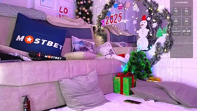 Misss Vikk online show from 12.30.24