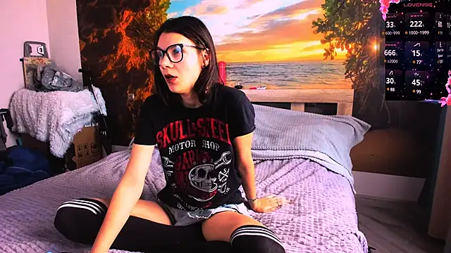 MollyLollipop online show from 02.07.25