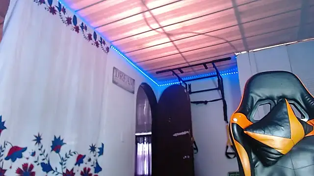 Adam Hudsond online show from 02.08.26