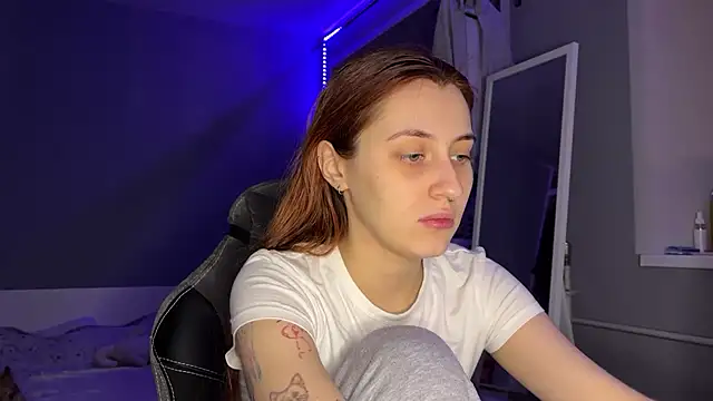 Uniarten online show from 01.15.25