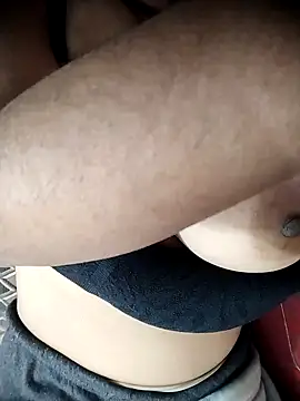 BigBustyRuhi online show from 02.07.25