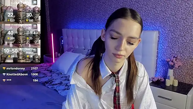 SophieCatty online show from 02.23.25