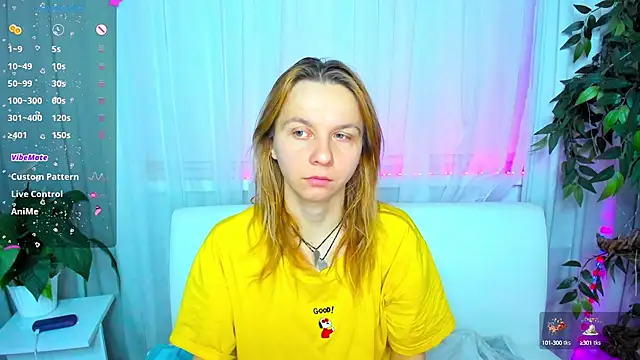 Snapshot of Bell_a_mi_ chatting on 03.20.25 Bell a mi online show from 03.20.25