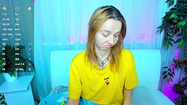 Snapshot of Bell_a_mi_ chatting on 03.22.25 Bell a mi online show from 03.22.25