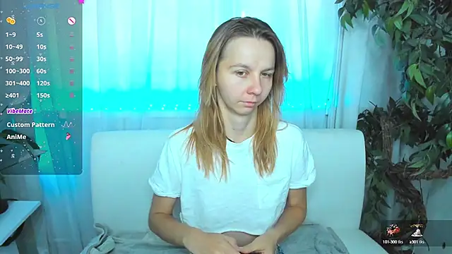 Snapshot of Bell_a_mi_ chatting on 09.26.25 Bell a mi online show from 09.26.25