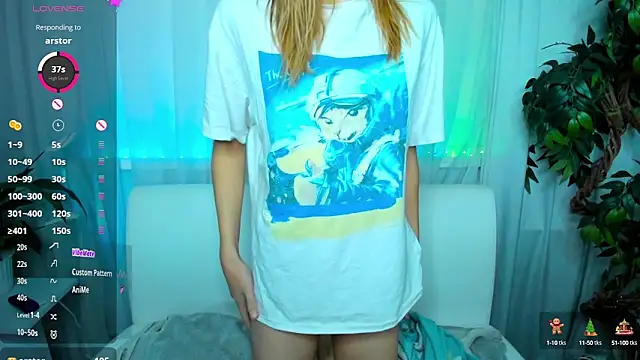 Snapshot of Bell_a_mi_ chatting on 10.13.25 Bell a mi online show from 10.13.25