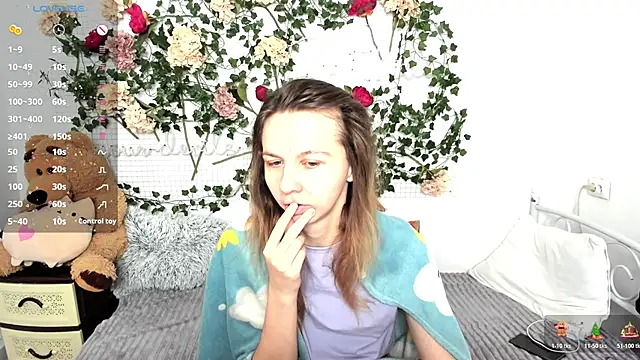 Snapshot of Bell_a_mi_ chatting on 01.16.26 Bell a mi online show from 01.16.26