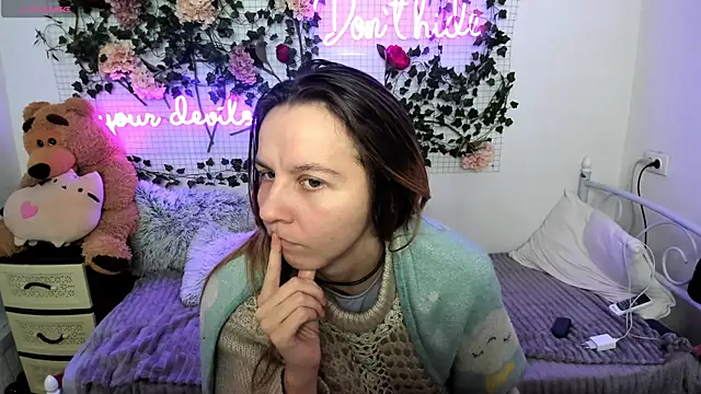 Snapshot of Bell_a_mi_ chatting on 01.19.26 Bell a mi online show from 01.19.26