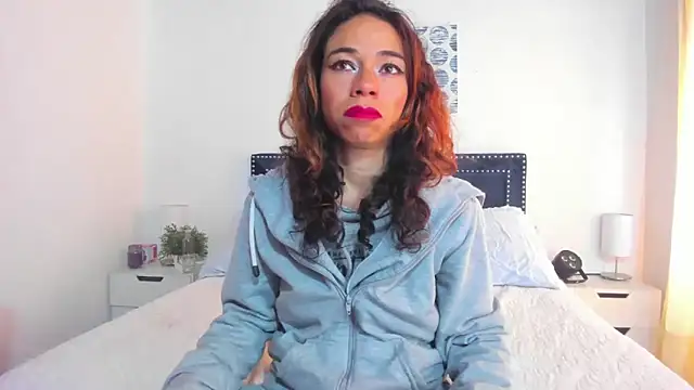 ZulyMichels online show from 02.12.25