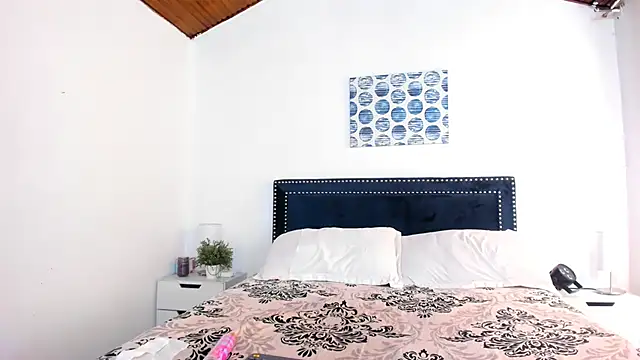 ZulyMichels online show from 03.11.25