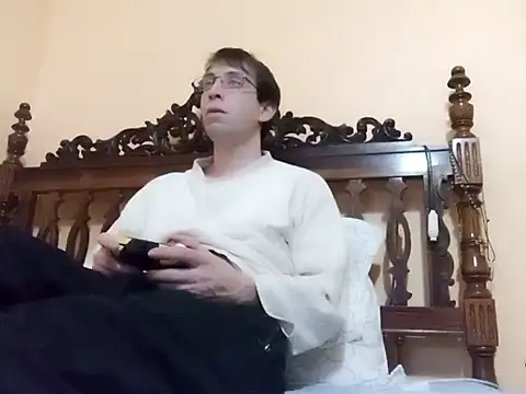 White rabbit  online show from 01.07.25