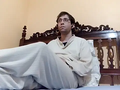 White rabbit  online show from 01.11.25