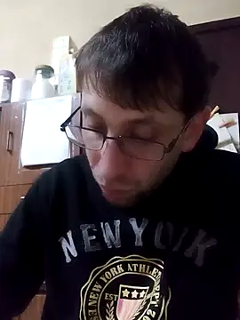 White rabbit  online show from 02.12.25